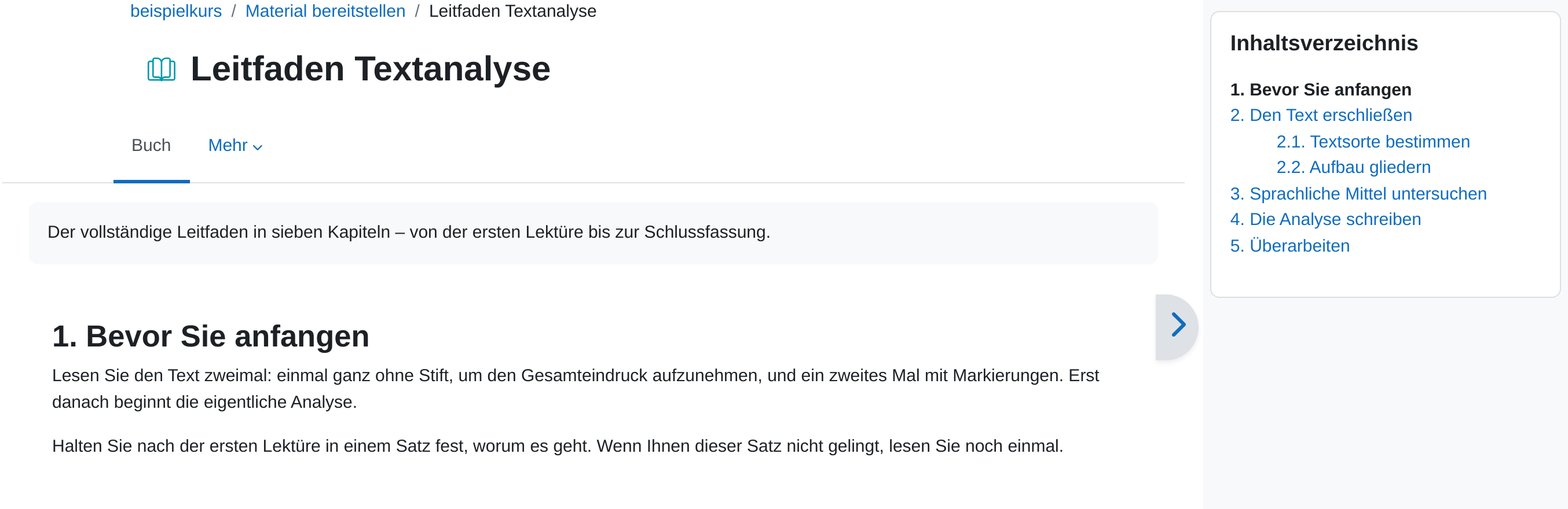 Buch aus Sicht einer Teilnehmerin: links der Text des ersten Kapitels mit der Pfeilschaltfläche zum nächsten Kapitel, rechts der Block „Inhaltsverzeichnis“ mit allen Kapiteln und Unterkapiteln