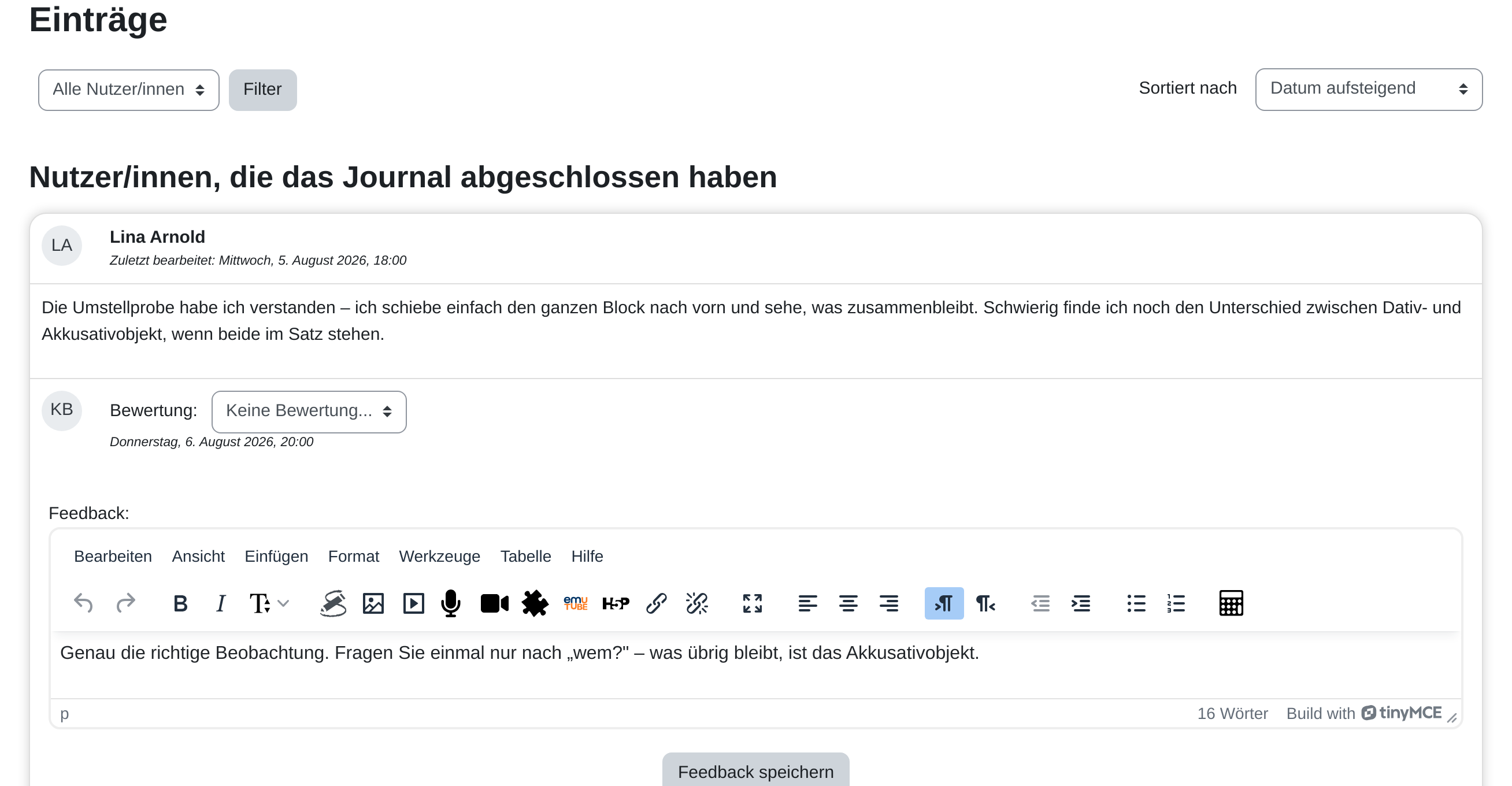Seite „Einträge“ mit Filter „Alle Nutzer/innen“ und Sortierung; darunter der Eintrag einer Teilnehmerin, das Auswahlfeld Bewertung mit „Keine Bewertung…“, ein Feedback-Editor und die Schaltfläche „Feedback speichern“